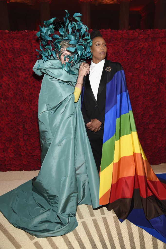 Lena-Waithe-Rainbow-Cape-Met-Gala-2018-Pictures.jpg